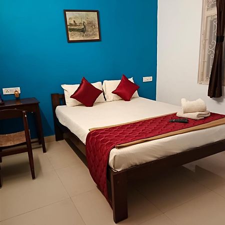 La Maison Royale Near White Town Пондичери Екстериор снимка